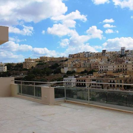 Villa Arjuza - Private Self Catering Bedrooms With Bathroom Is-Swieqi Exteriör bild