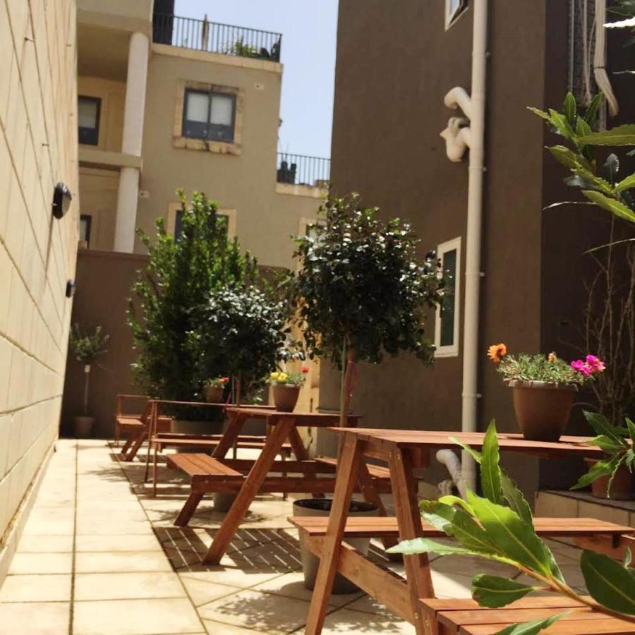 Villa Arjuza - Private Self Catering Bedrooms With Bathroom Is-Swieqi Exteriör bild